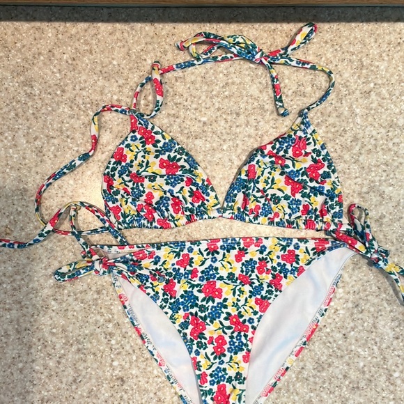 Tenley Floral Jupiter Bralette Top - Cement | O'Neill